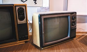 電視機改革印記：從“凸面”到“凹面”縮略圖