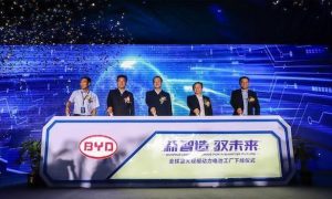 長安汽車與比亞迪將在重慶設廠生產動力電池縮略圖