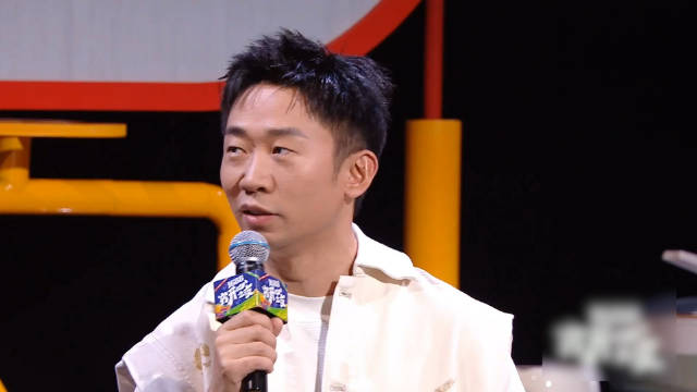 楊迪說現(xiàn)在圈內(nèi)瘋子很多插圖 楊迪說現(xiàn)在圈內(nèi)瘋子很多插圖