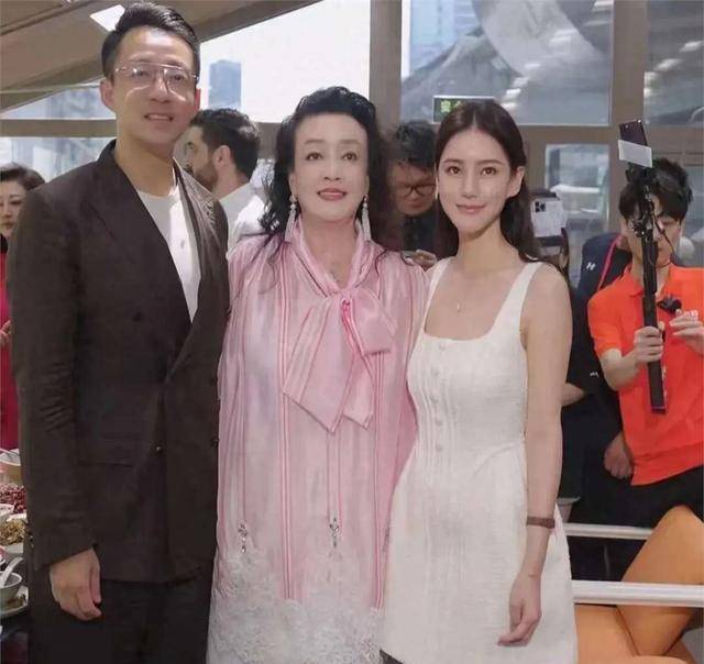 大S經紀人怒斥張蘭母子插圖
