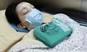 王菲女兒曬唇腭裂手術照縮略圖