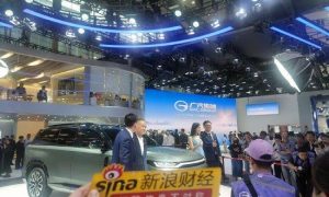 王石田樸珺夫婦現身廣州車展縮略圖