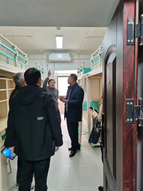 湖北黃岡一高三教師在宿舍離世插圖 湖北黃岡一高三教師在宿舍離世插圖
