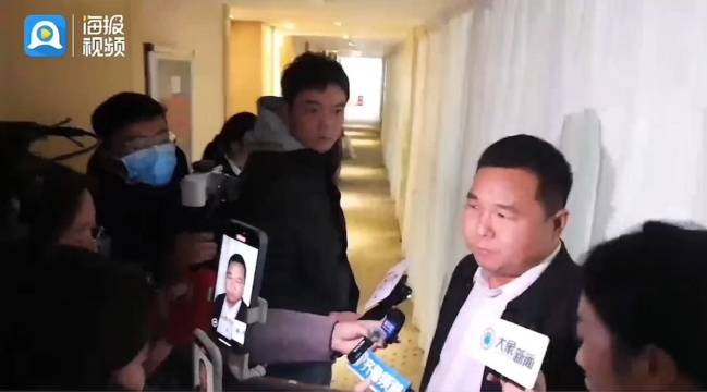 楊妞花律師判決后發(fā)聲:余華英仍不承認(rèn)毆打過(guò)她插圖 楊妞花律師判決后發(fā)聲:余華英仍不承認(rèn)毆打過(guò)她插圖