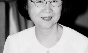 《還珠格格》眾演員悼念瓊瑤縮略圖 《還珠格格》眾演員悼念瓊瑤縮略圖