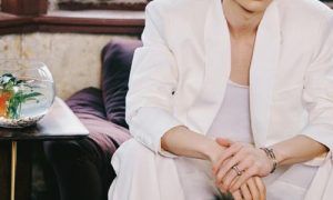 白敬亭被粉絲送數(shù)學題縮略圖